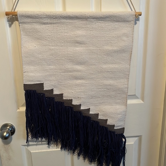 Macramé wall decor - Picture 3 of 3